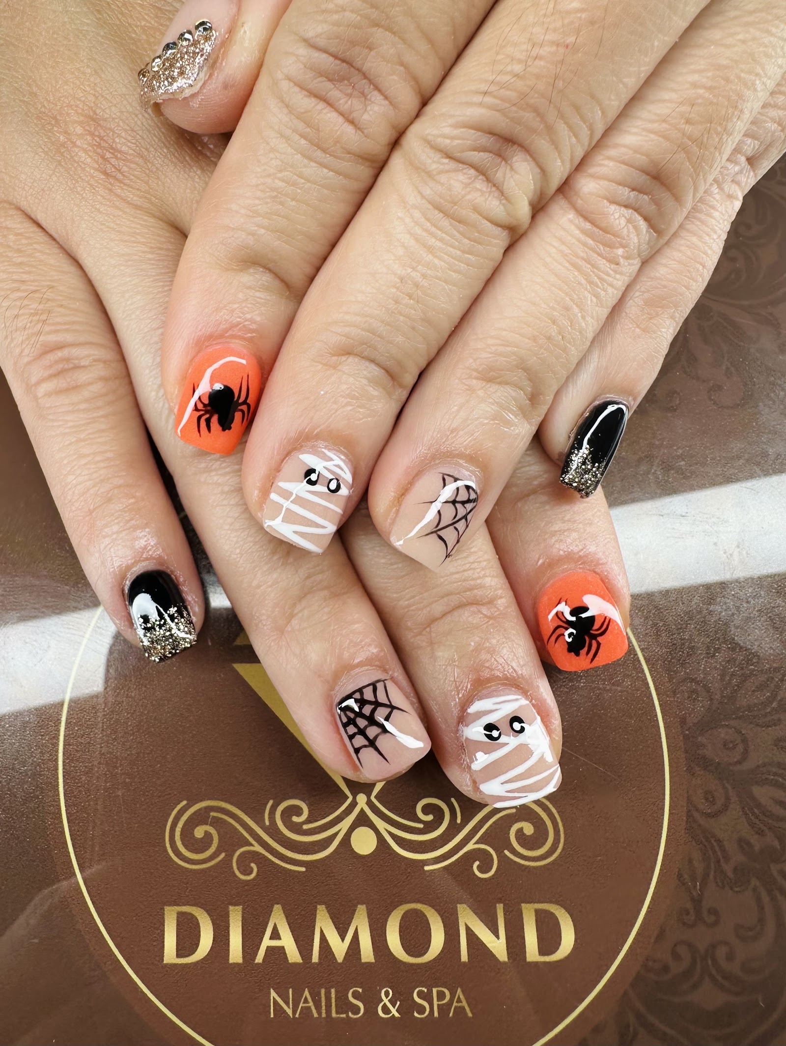 Diamond Nails & Spa nail photo 1