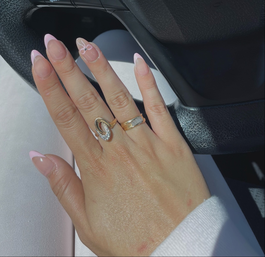 Diamond Nails & Spa nail photo 2