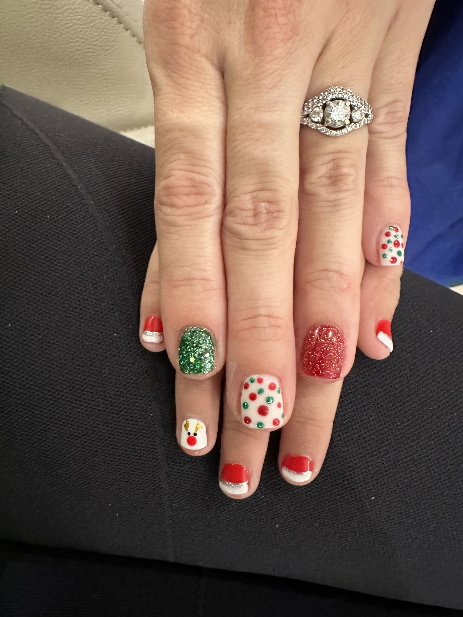 Diamond Nails & Spa nail photo 8